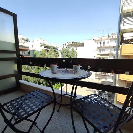 Apartment Cosy On Dragon Street Athens